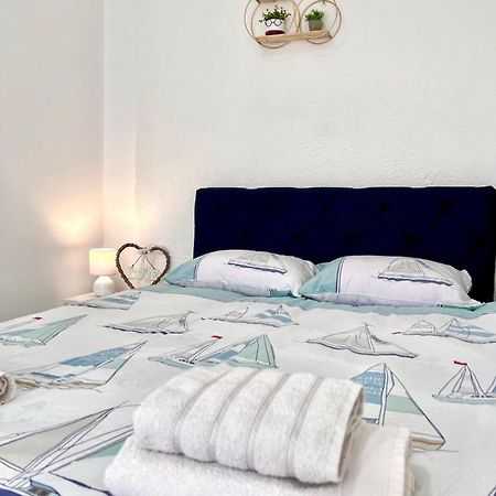 M Apartman Foca Exteriér fotografie
