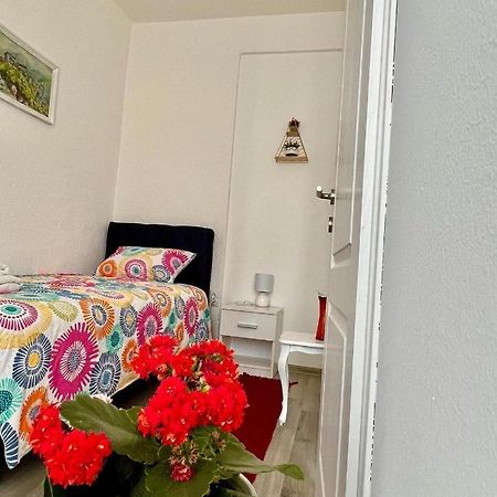 M Apartman Foca Exteriér fotografie