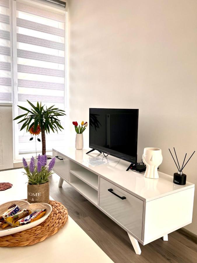 M Apartman Foca Exteriér fotografie